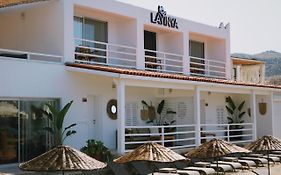 Lavinya Otel